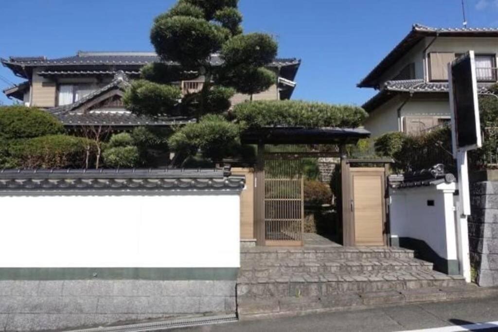 太宰苑 - Dazaien Traditional Japanese Houses Dazaifu Exterior photo